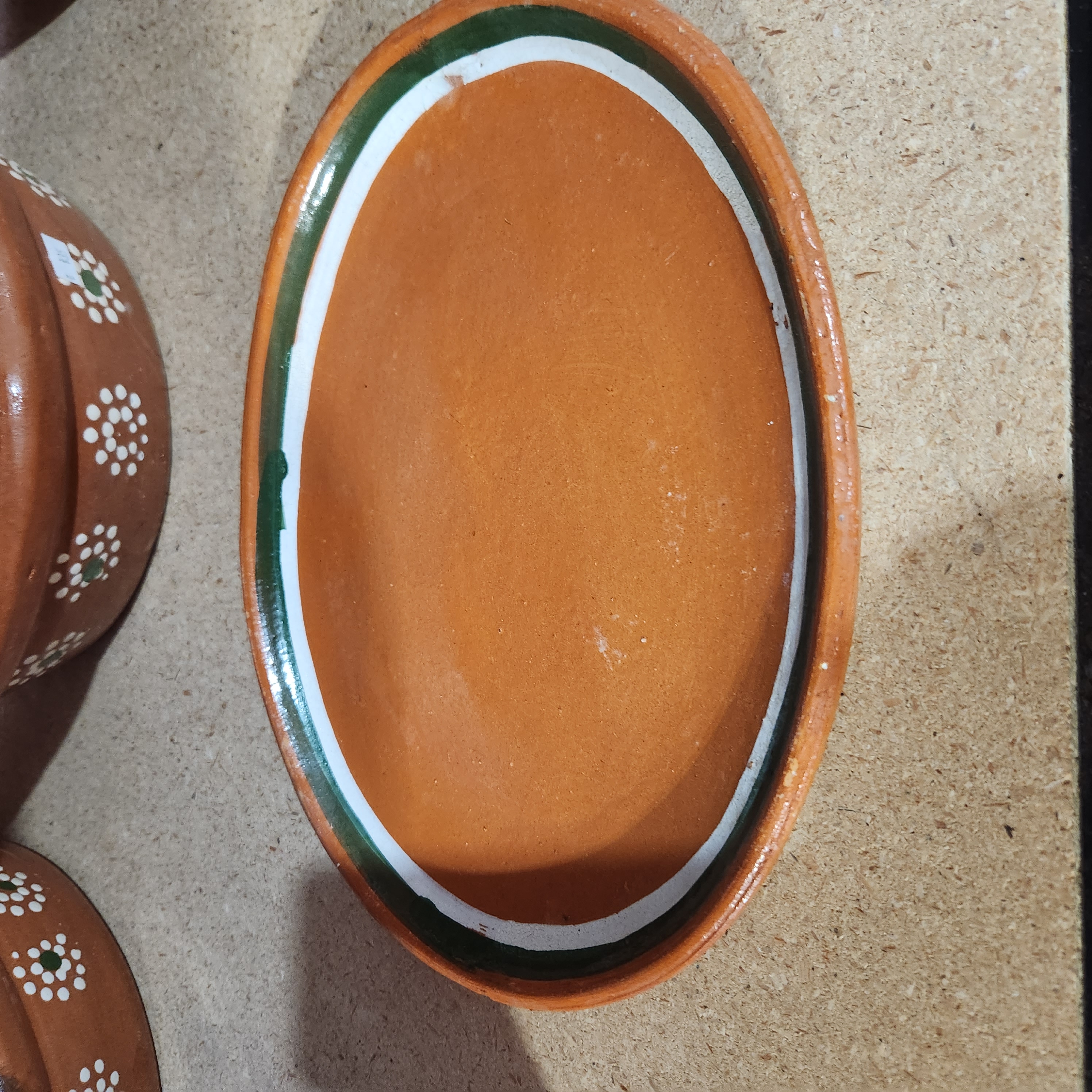 Platos ovalado de barro