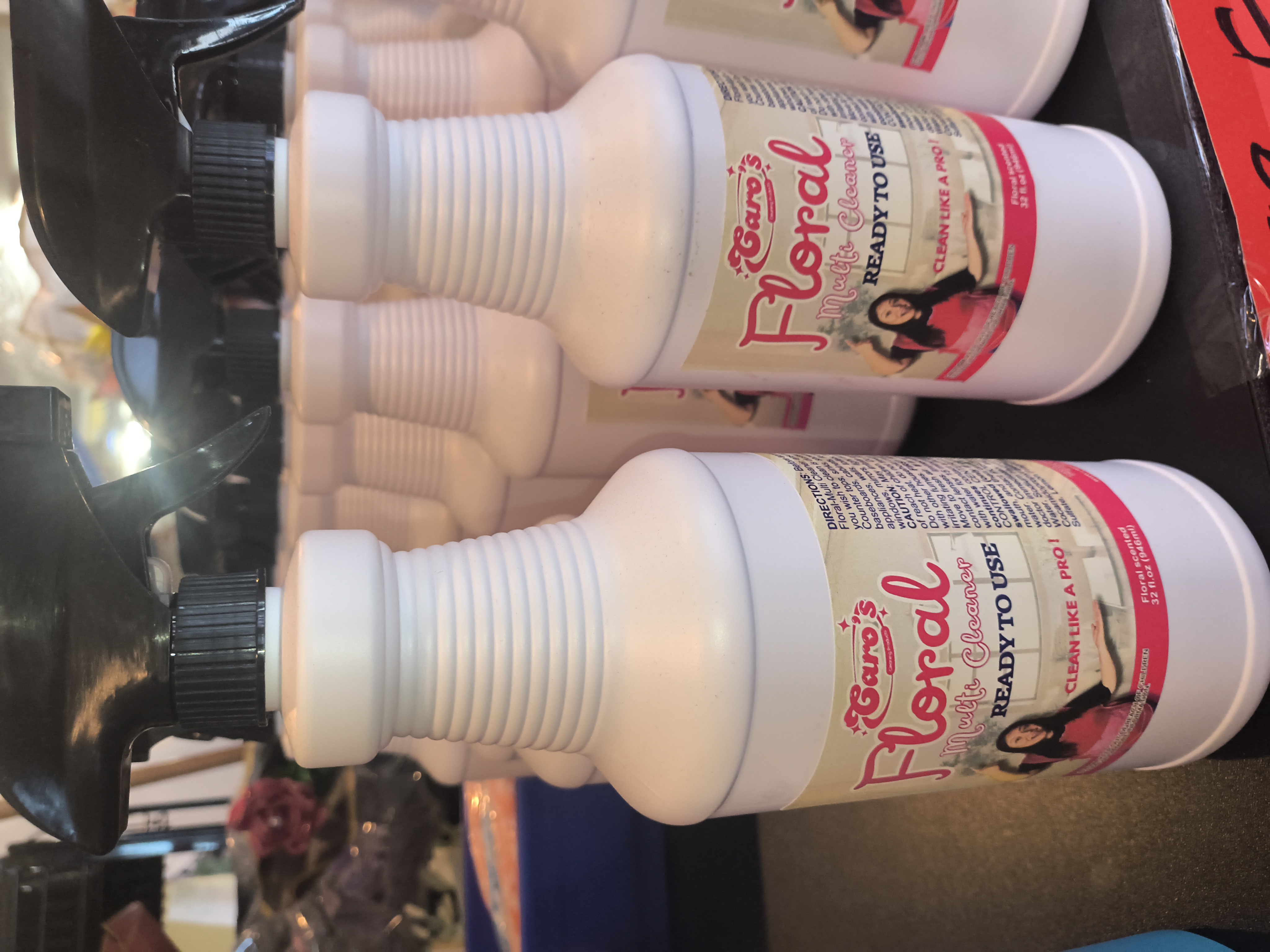 1 botella de atomizador Multi cleaner floral