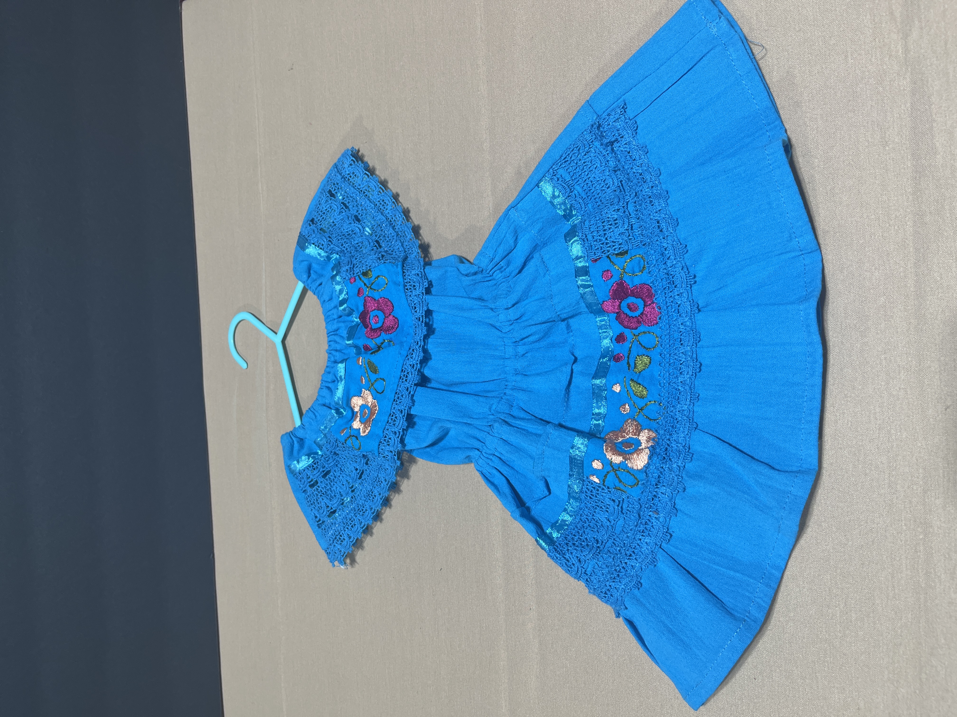 Vestido for child size 0-1